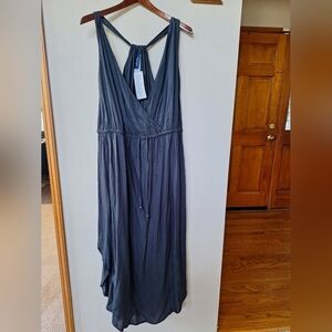 NWT Swimsuits for all Tenley Surplice cover up maxi Dress. Womens size 18/20